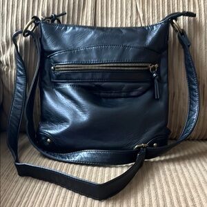 Bueno Black Crossbody Bag with Silver Zippers